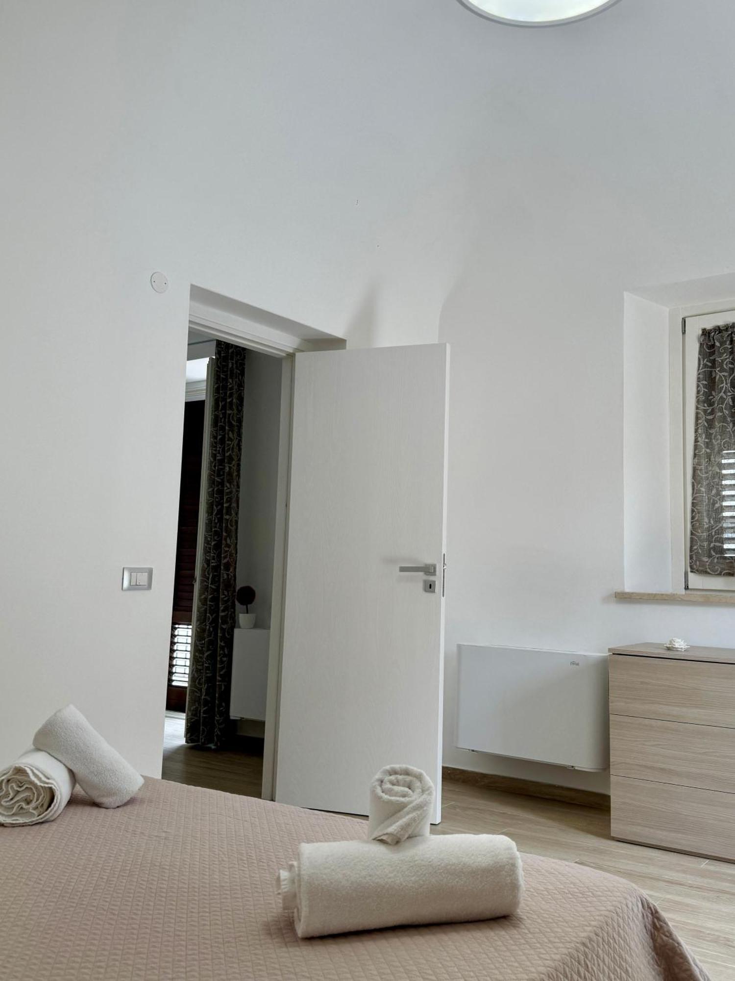 Terrasini Center Apartments Dış mekan fotoğraf