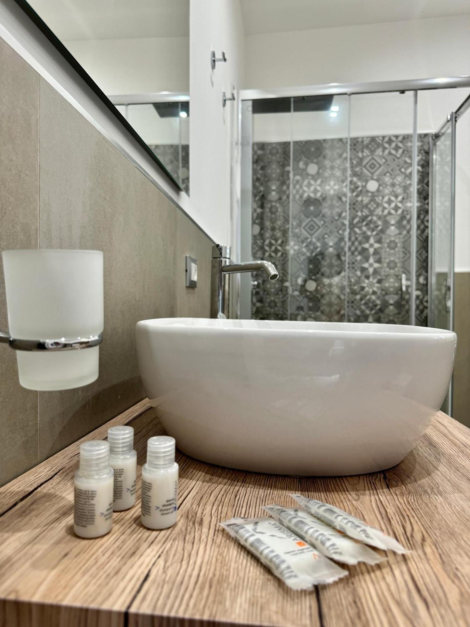Terrasini Center Apartments Dış mekan fotoğraf