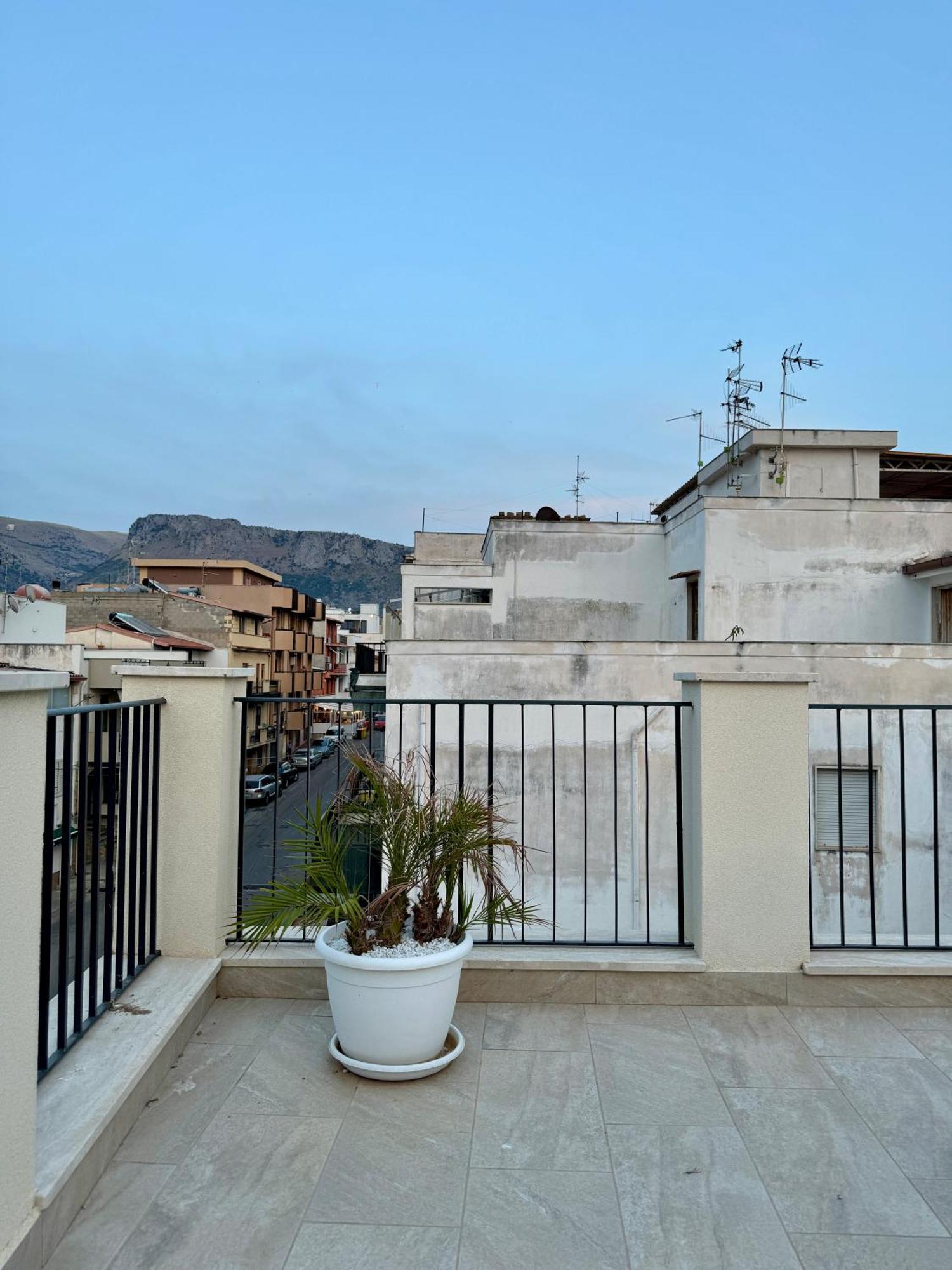 Terrasini Center Apartments Dış mekan fotoğraf